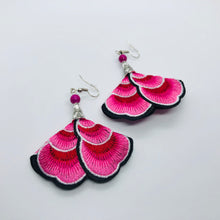 Load image into Gallery viewer, Rose Earrings